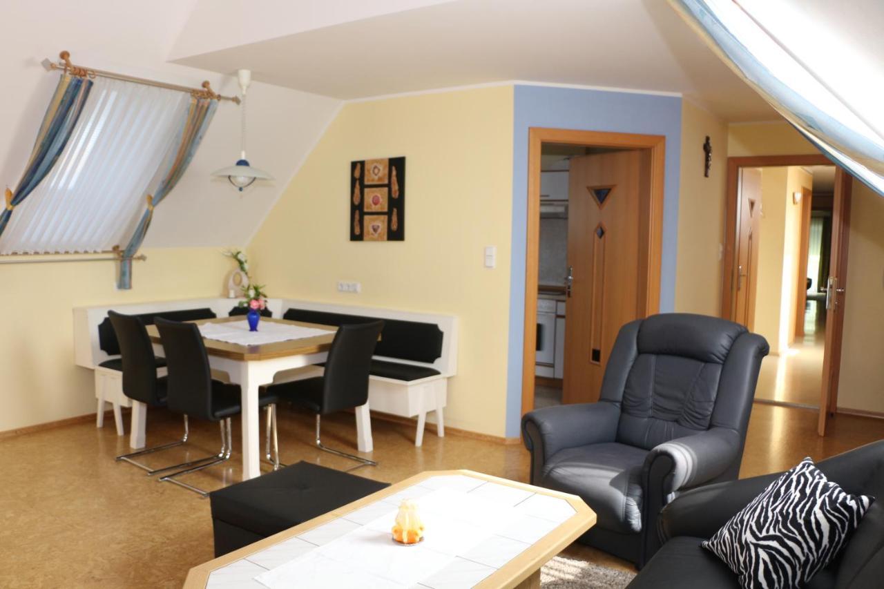 Ferienwohnung Moni Geiseldorf 外观 照片
